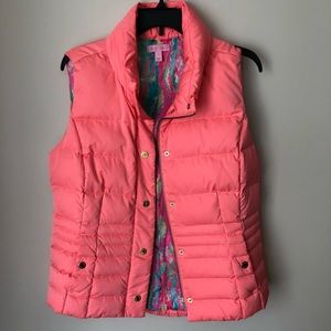 Lilly Pulitzer Isabelle Quilted Puffer Down vest, Pink, Large. Gold Buttons.